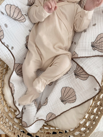 How to Choose the Best Baby Clothes for Every Season