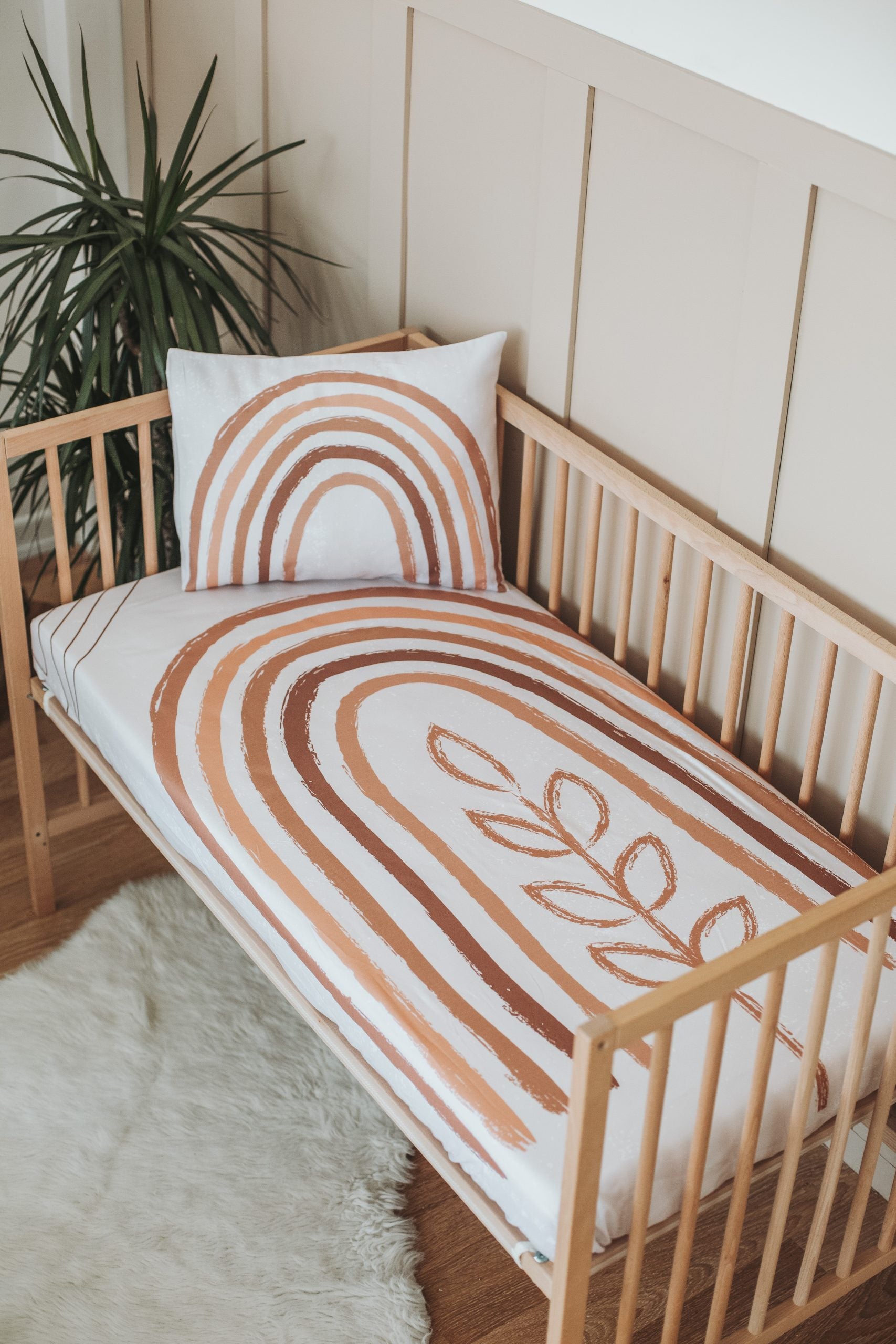 Rainbow Floral Fitted Crib Sheet - Blzandco