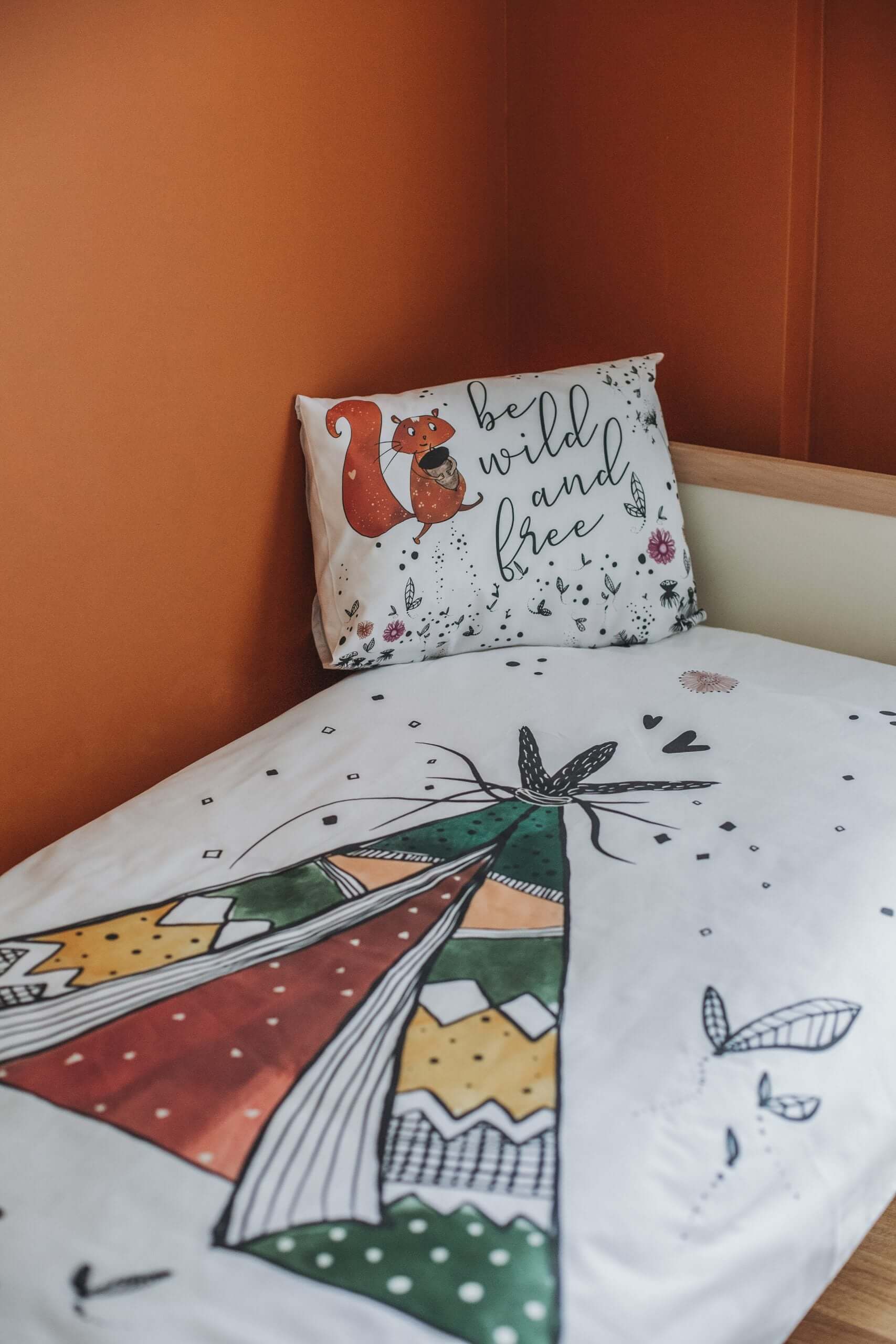 Be Wild Duvet Cover and Pillow Case - Blzandco