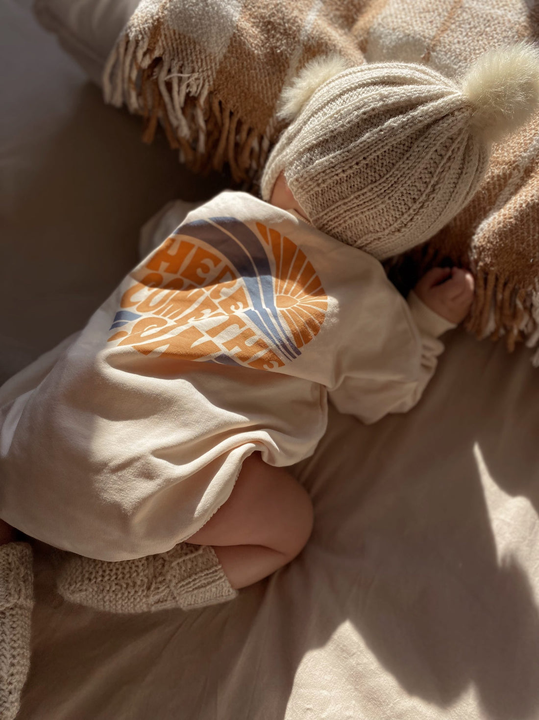 Beige ‘Here Comes The Sun’ Romper - Blzandco
