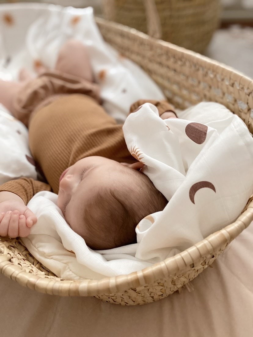 Sun and Moon Muslin Swaddle - Blzandco
