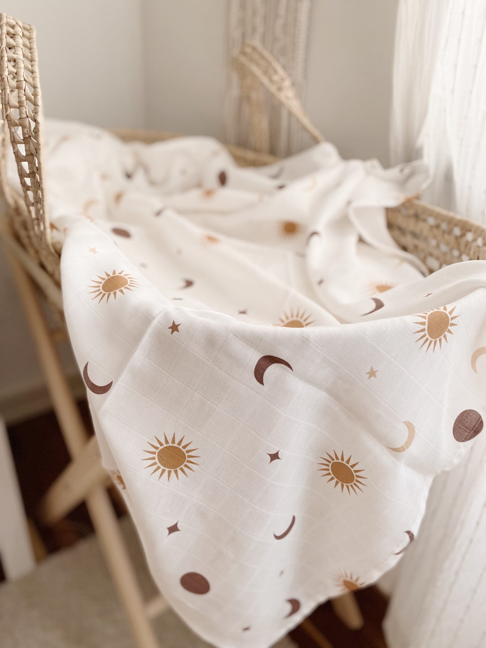Sun and Moon Muslin Swaddle - Blzandco