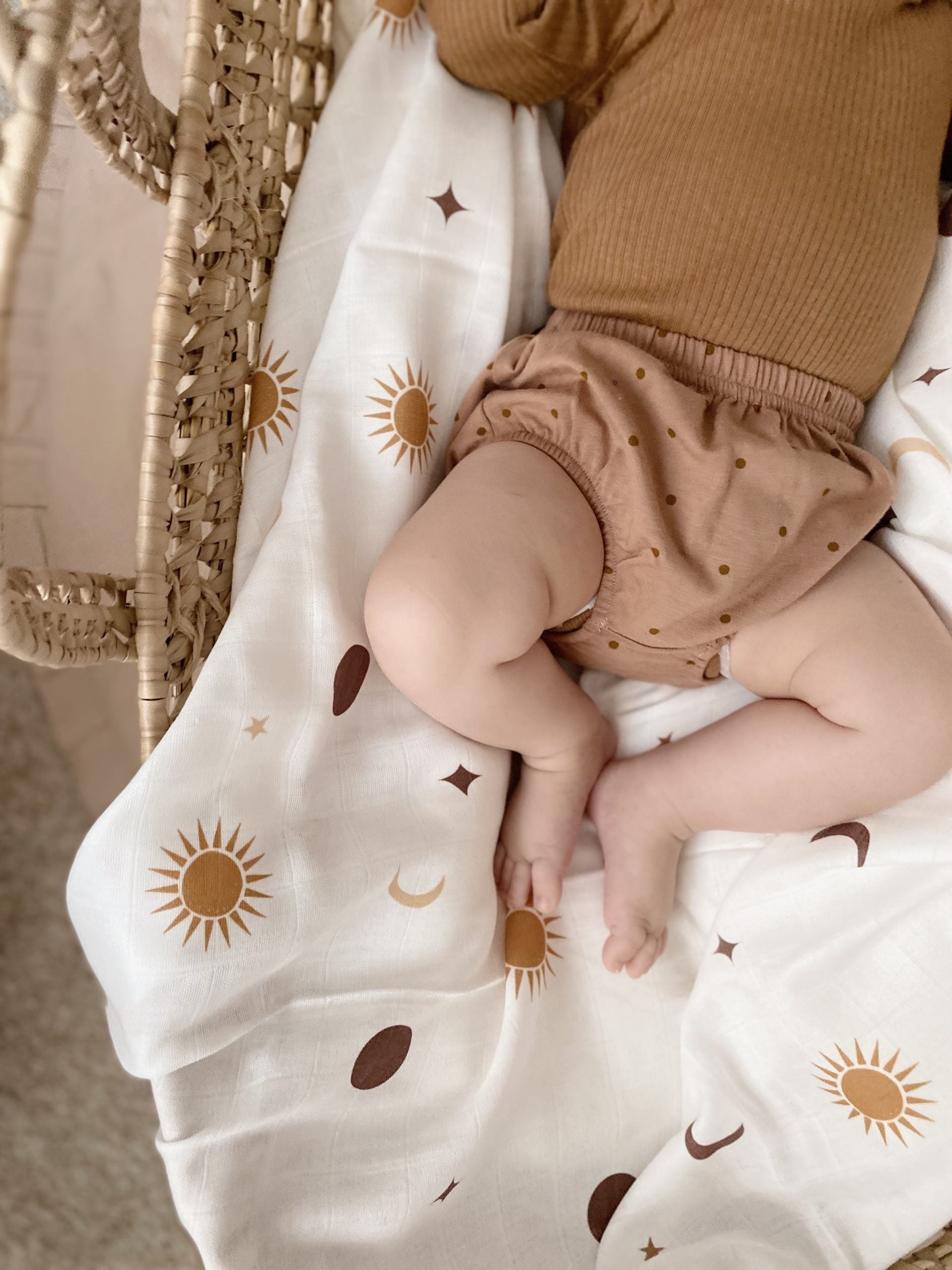 Sun and Moon Muslin Swaddle - Blzandco