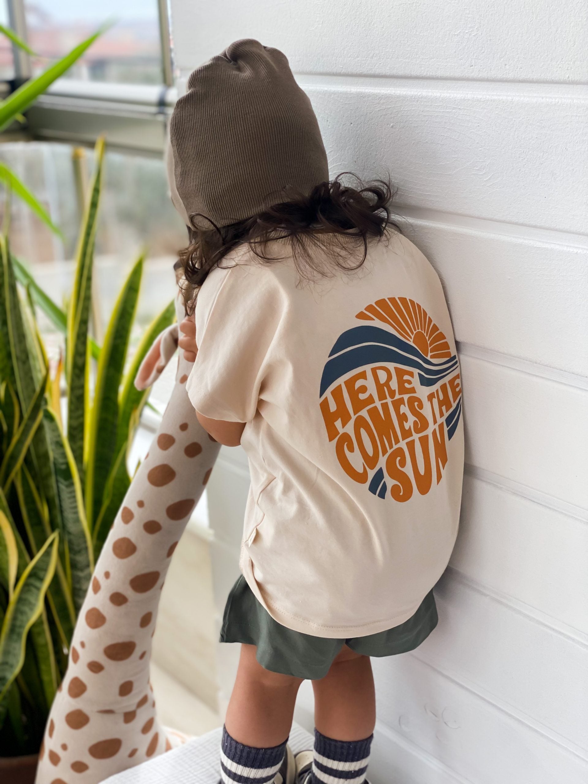 Beige Here Comes The Sun Tshirt - Blzandco