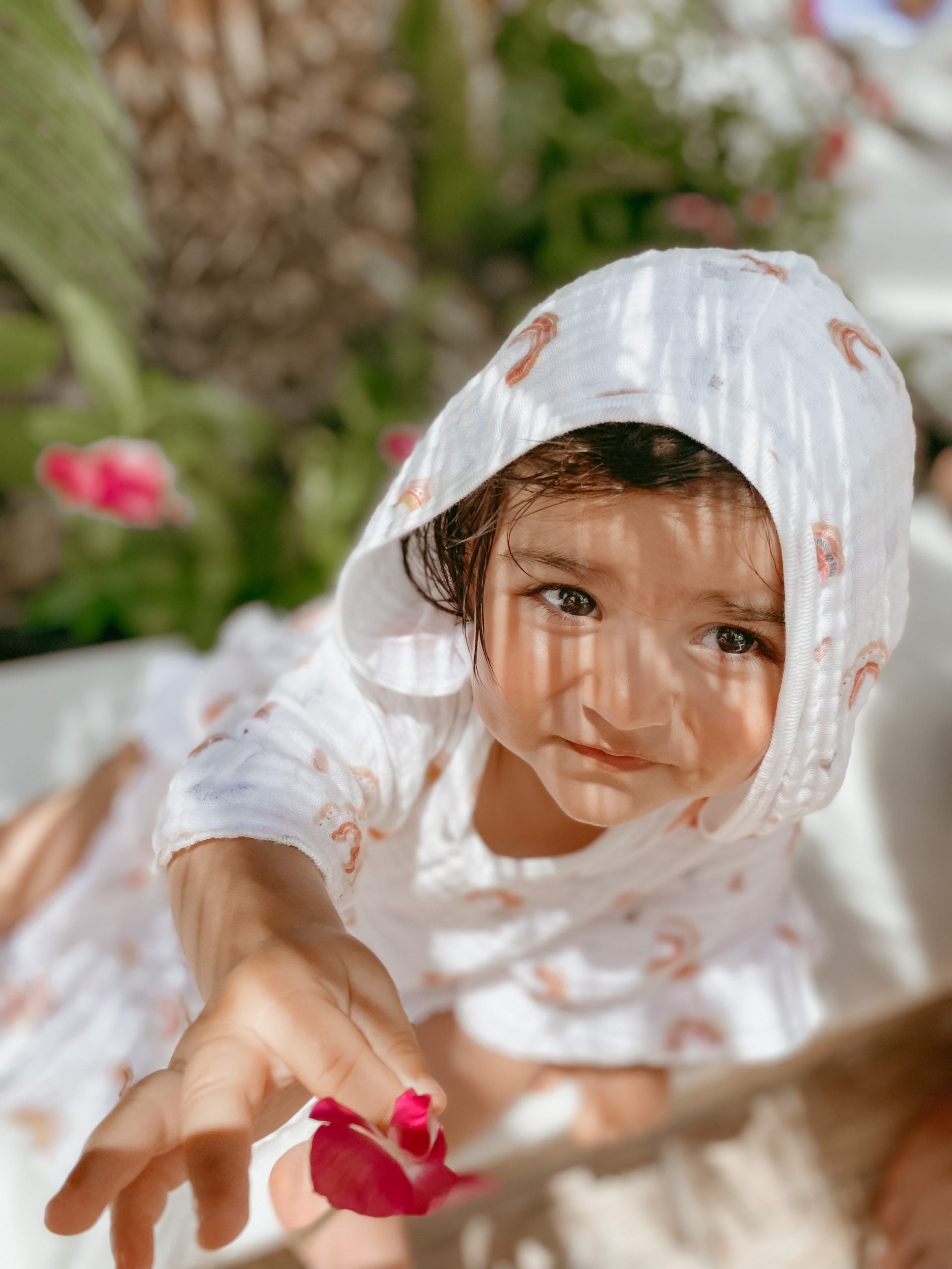 Rainbow Rose Poncho With Ruffles - Blzandco