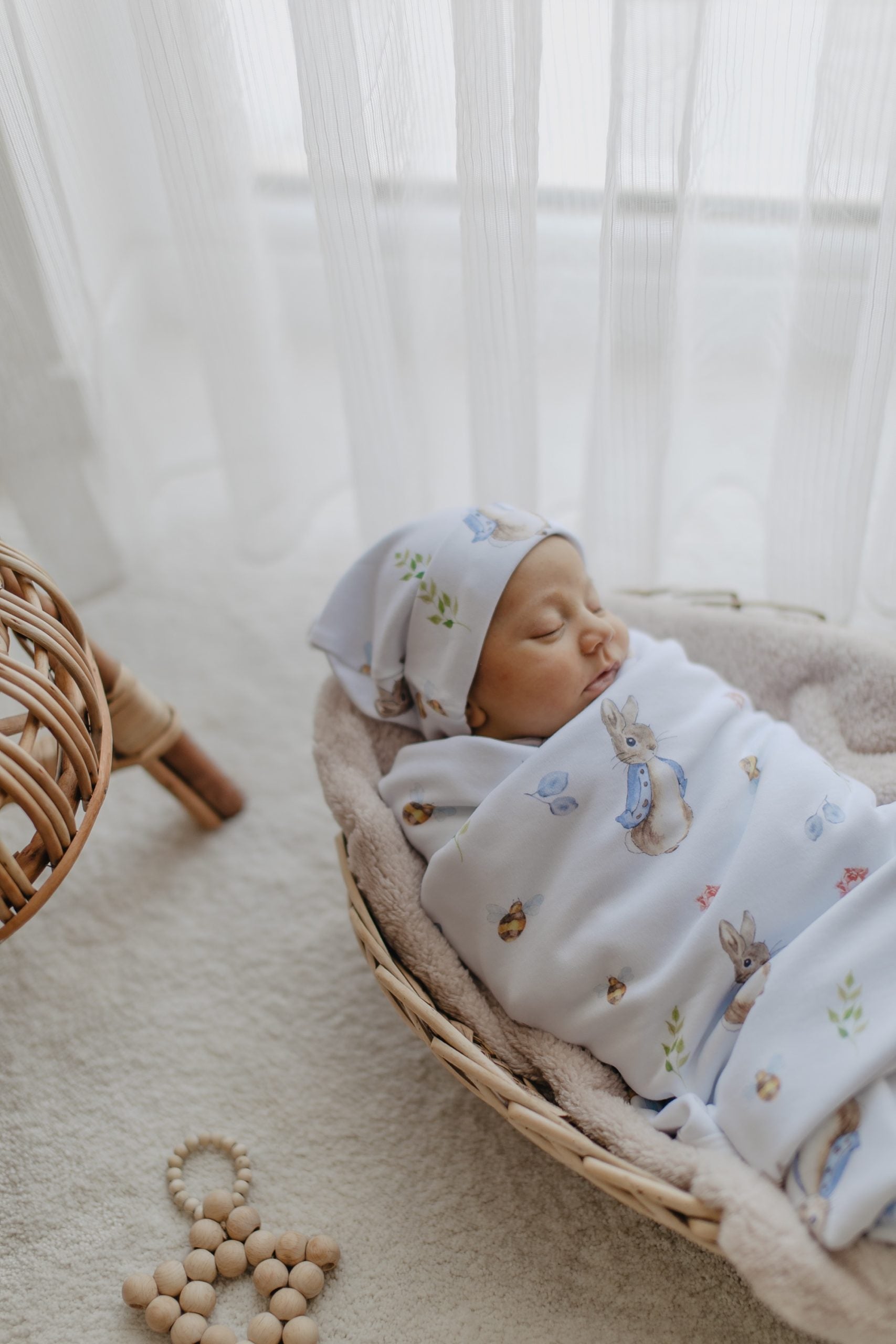 Peter Rabbit Baby Blanket & Hat - Blzandco