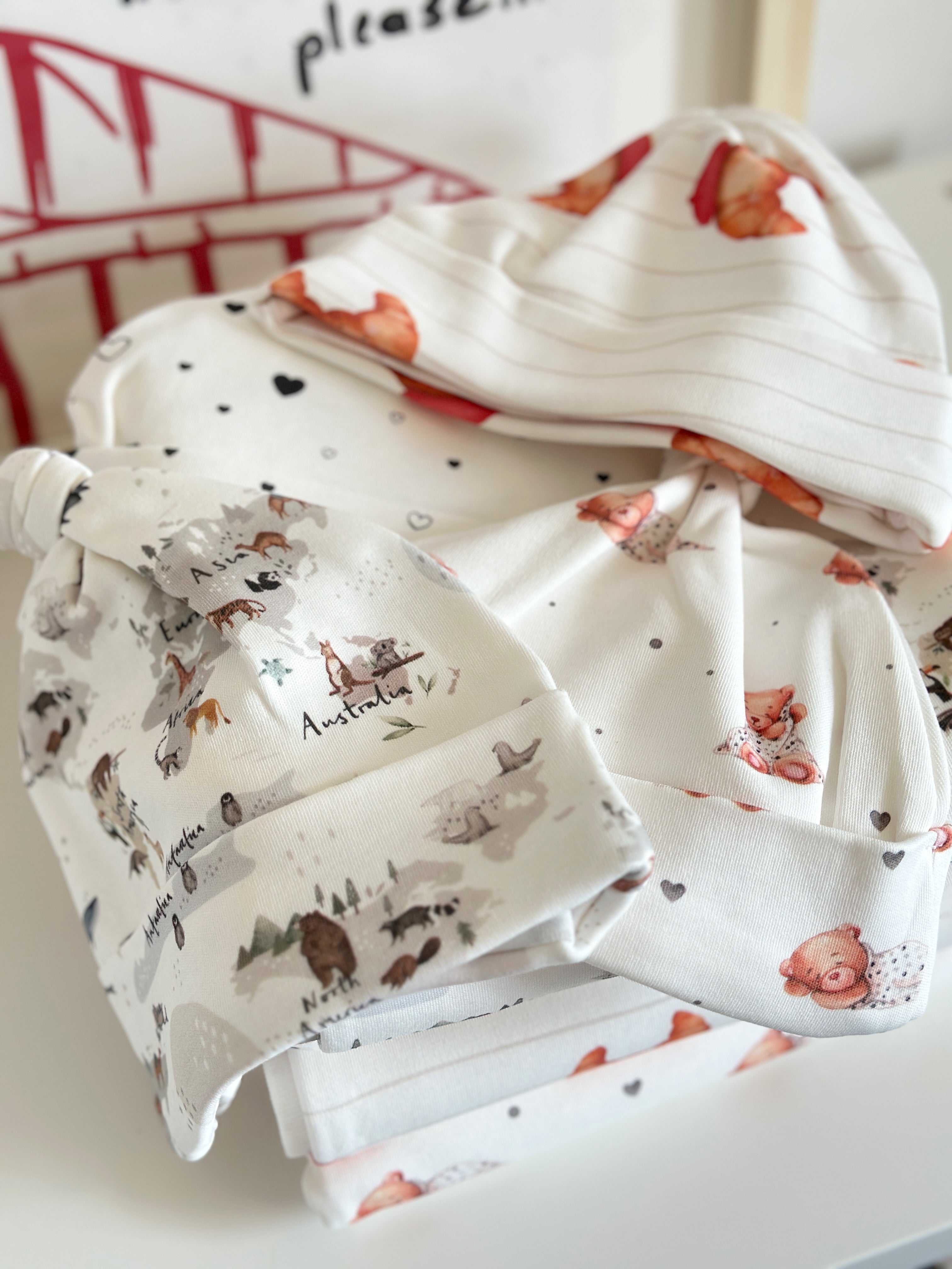 Sleepy Bear Baby Blanket & Hat