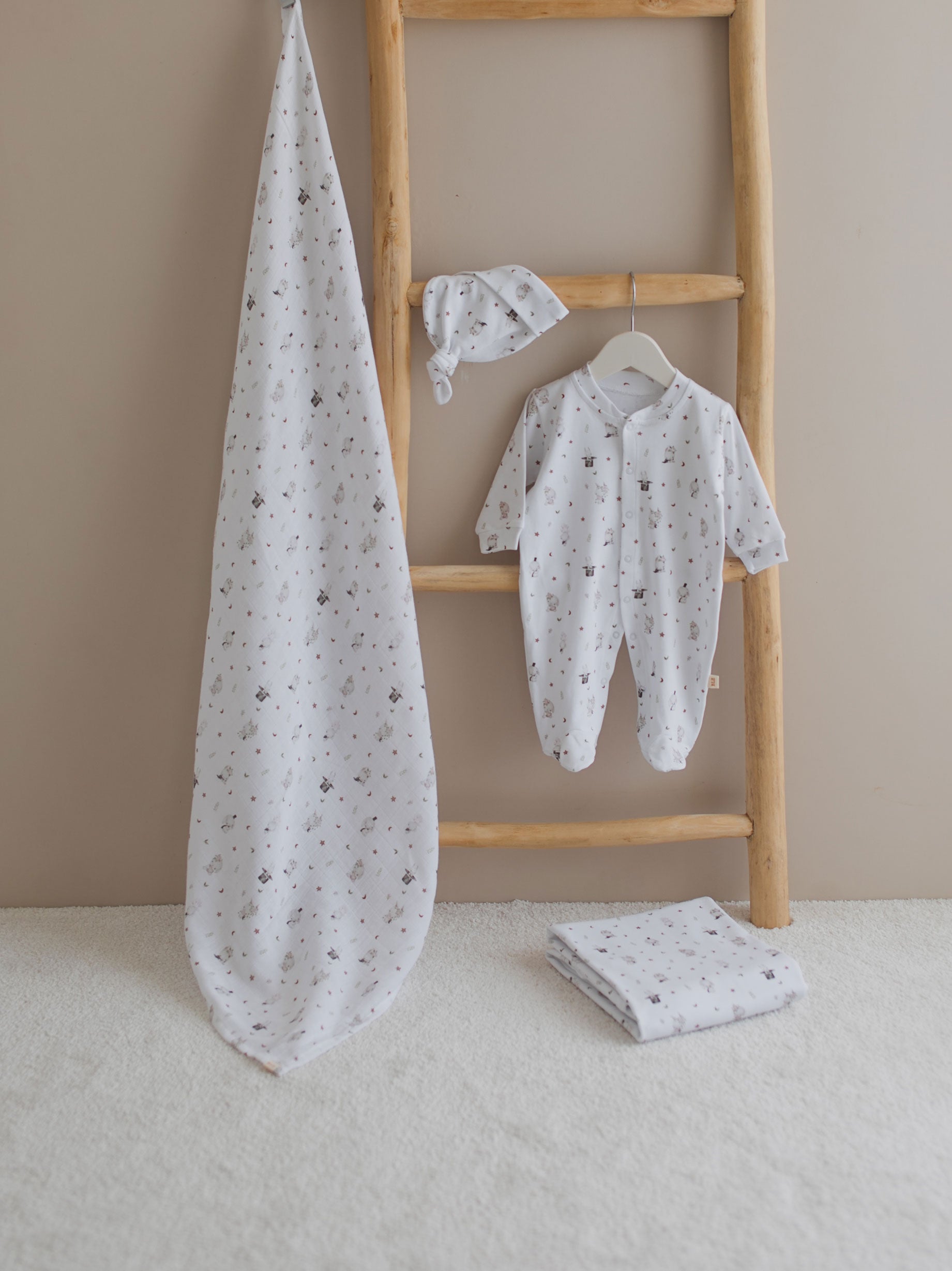 Mini Bunnies Newborn Hospital Gift Set
