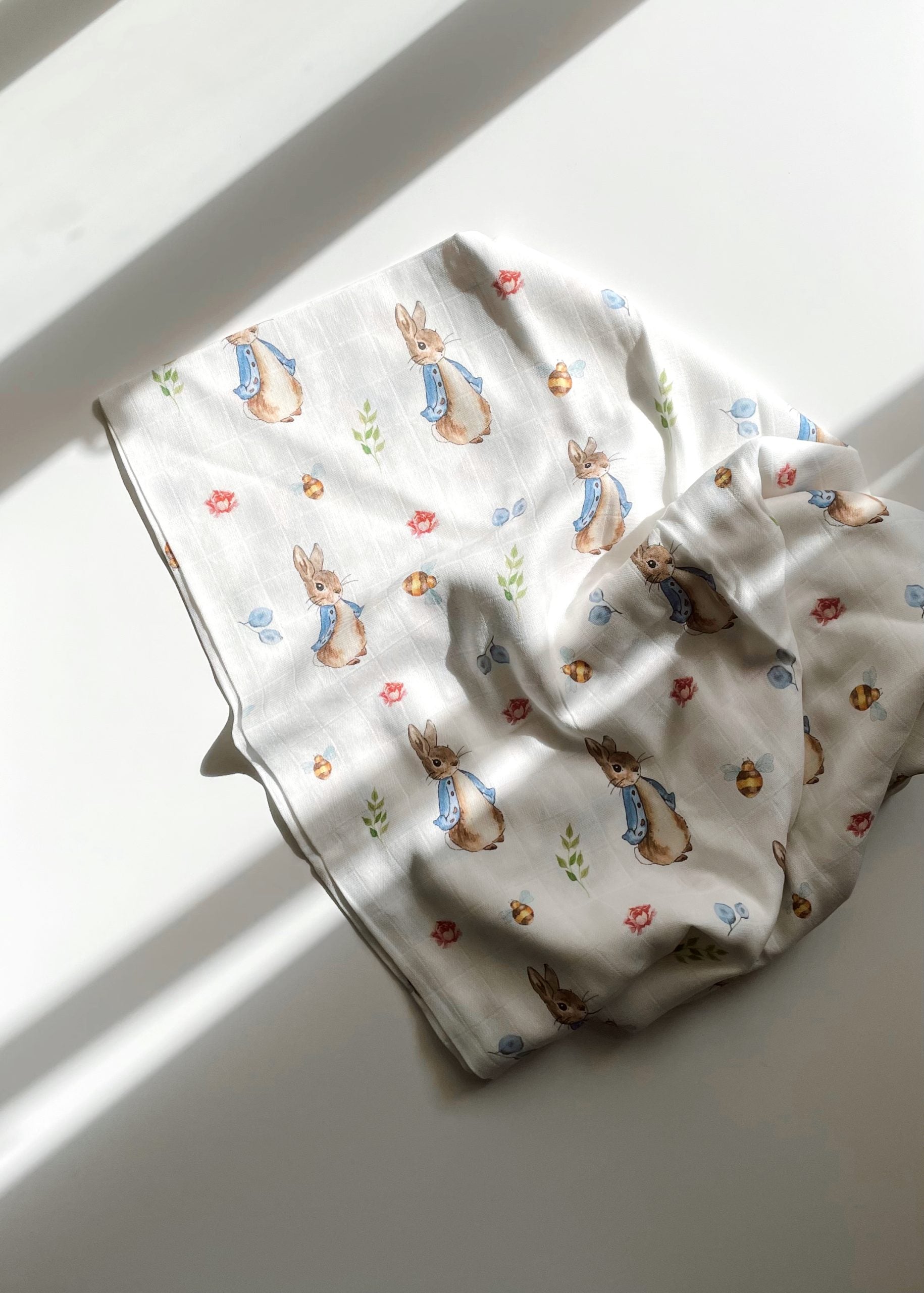 Peter Rabbit Muslin Swaddle - Blzandco