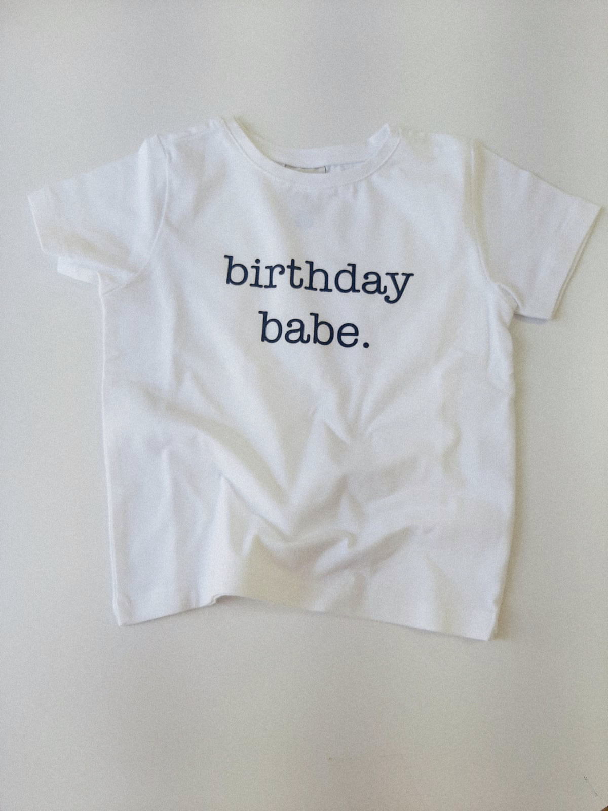 White Birthday Babe Tshirt - Blzandco
