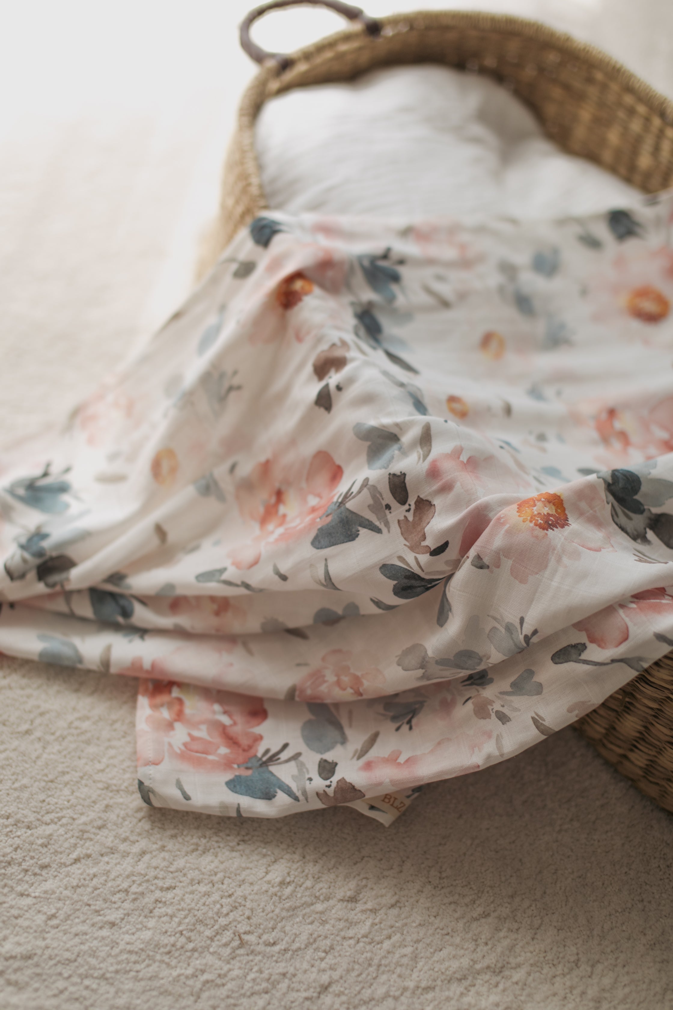 Watercolor Flower Muslin Swaddle - Blzandco