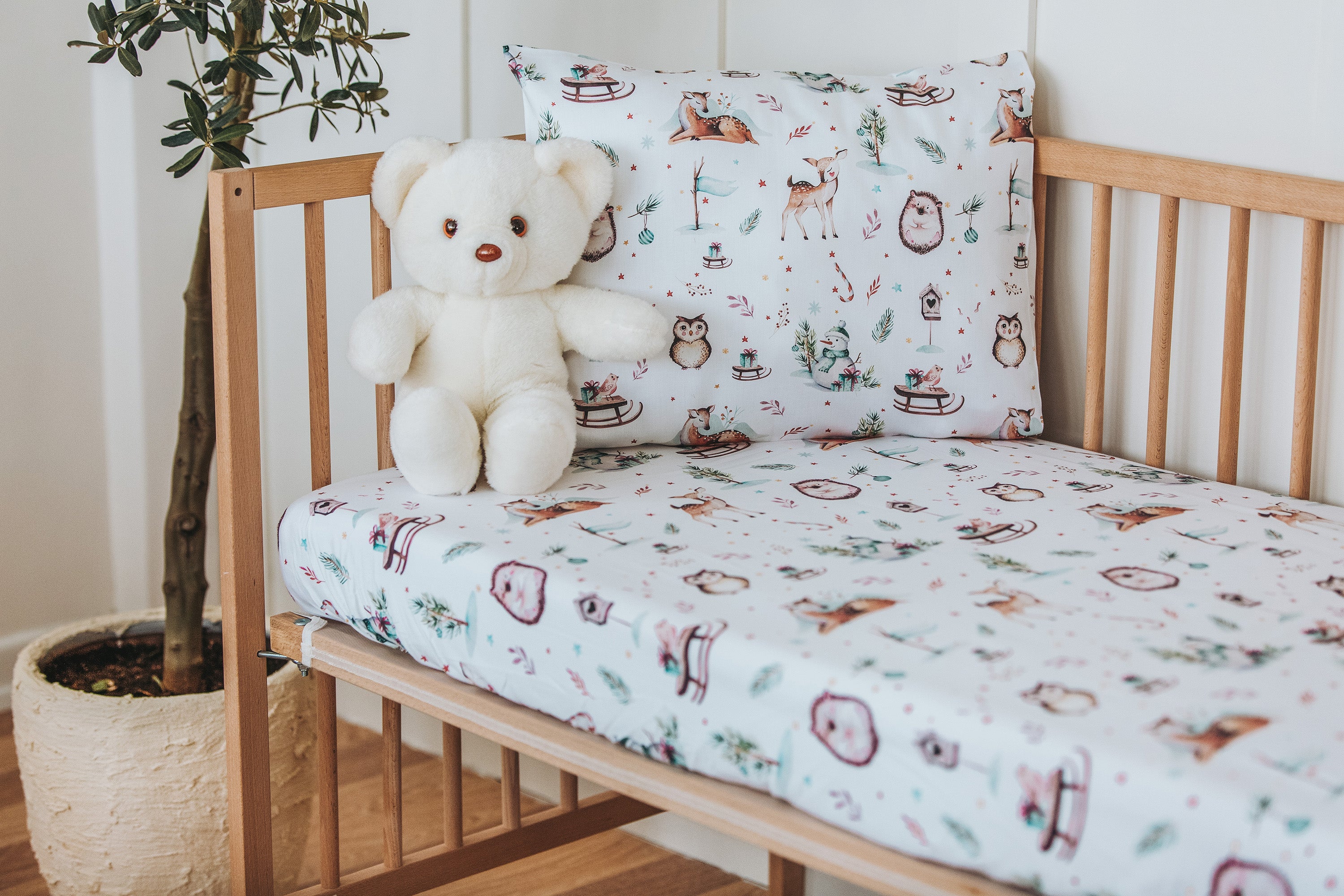 Winter Animals Fitted Crib Sheet