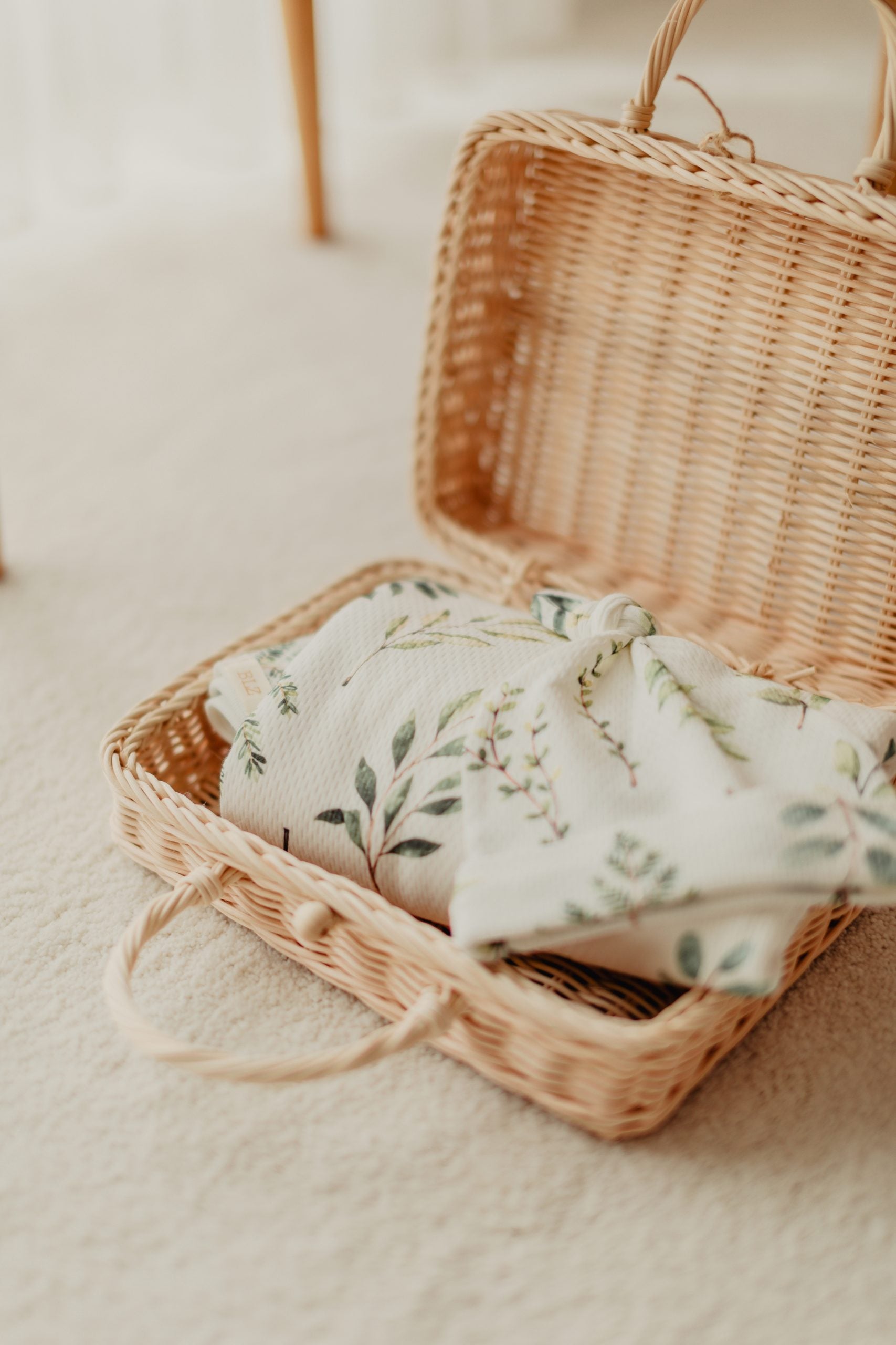 Naturel Leaf Baby Blanket and Hat - Blzandco